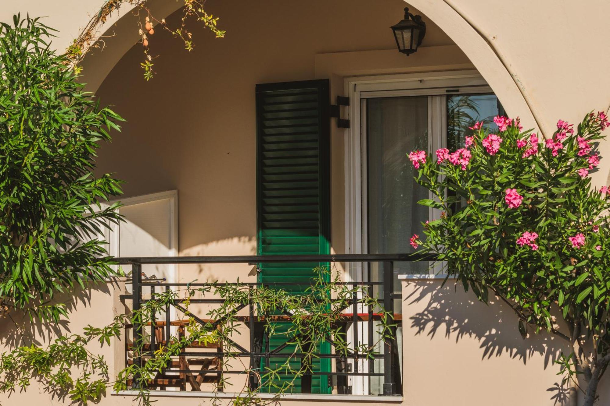 Garden Studios Аликес Экстерьер фото
